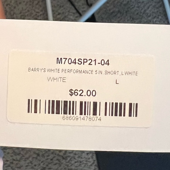 NWT BARRY'S WHITE PERFORMANCE 5 IN. SHORT SZ LARGE - Picture 6 of 6